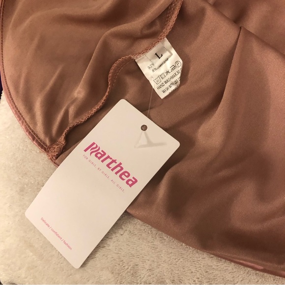 Parthea satin ruched side asymmetrical dress size Large - Picture 7 of 10